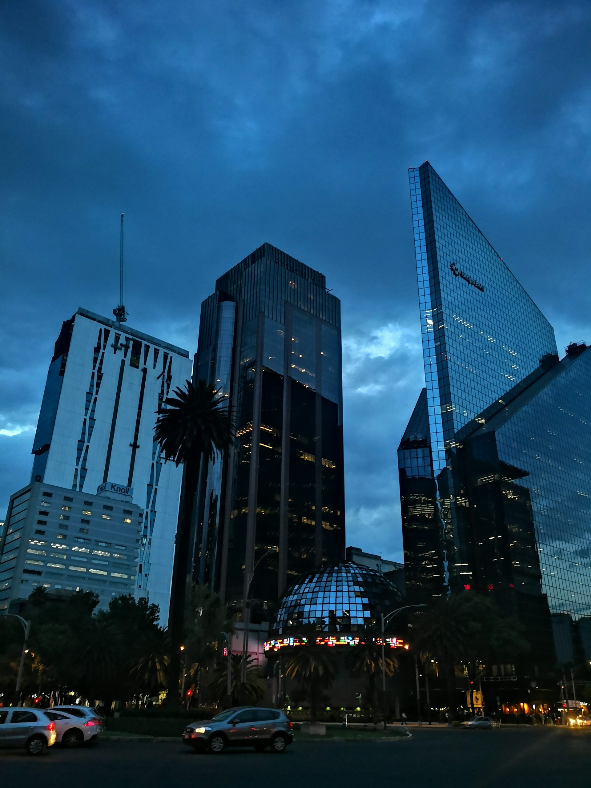 Torre residencial moderna en Ciudad de México